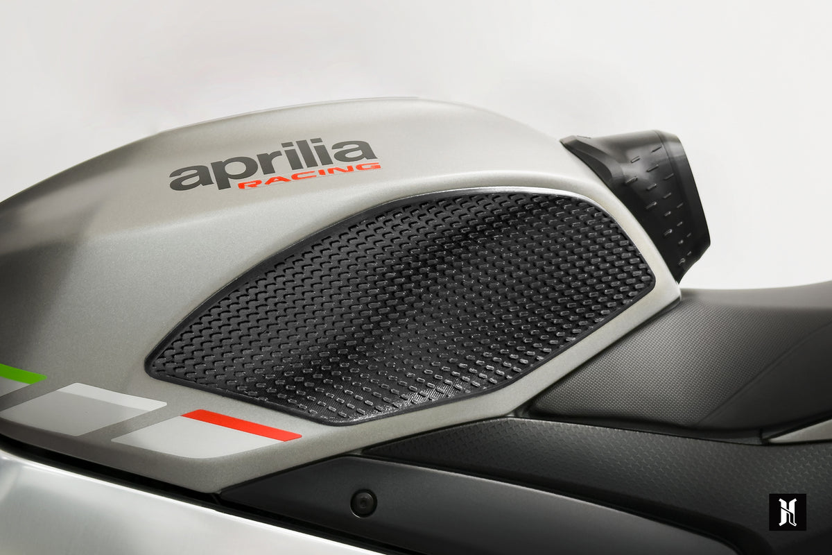 close up of MorphGrip gradient texture tank pad with dynamic snake scale inspired anti slip grip surface