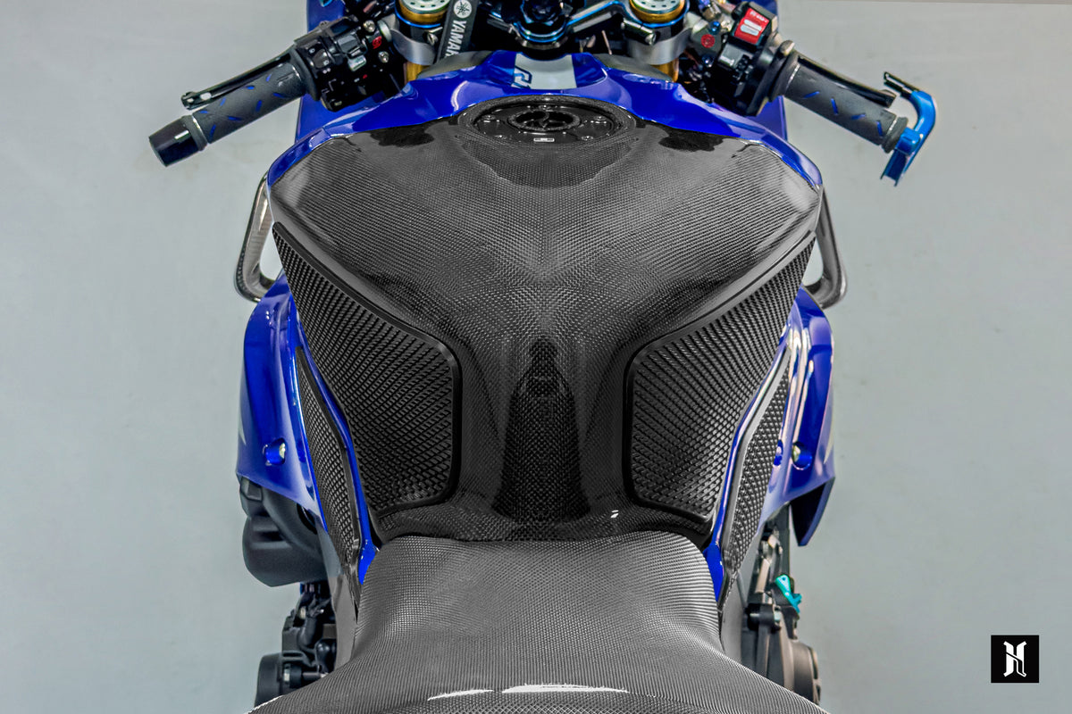 Rider contact area on HTP-R1TC MorphGrip tank pads for Yamaha YZF-R1