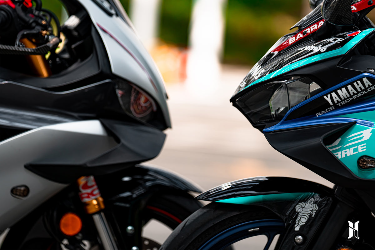 Yamaha YZF-R3 fitted with HARMONIZE racing winglets enhancing aerodynamic performance and downforce
