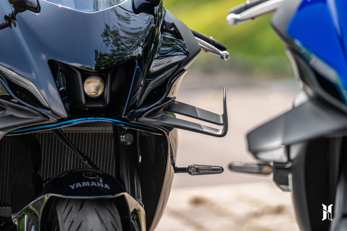Yamaha YZF-R7 with HARMONIZE winglets showcasing aggressive track inspired design and premium racing aesthetics